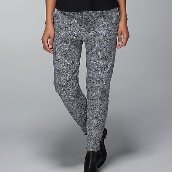 RARE lululemon departure pants plush petal - Size 4 - Picture 3 of 7